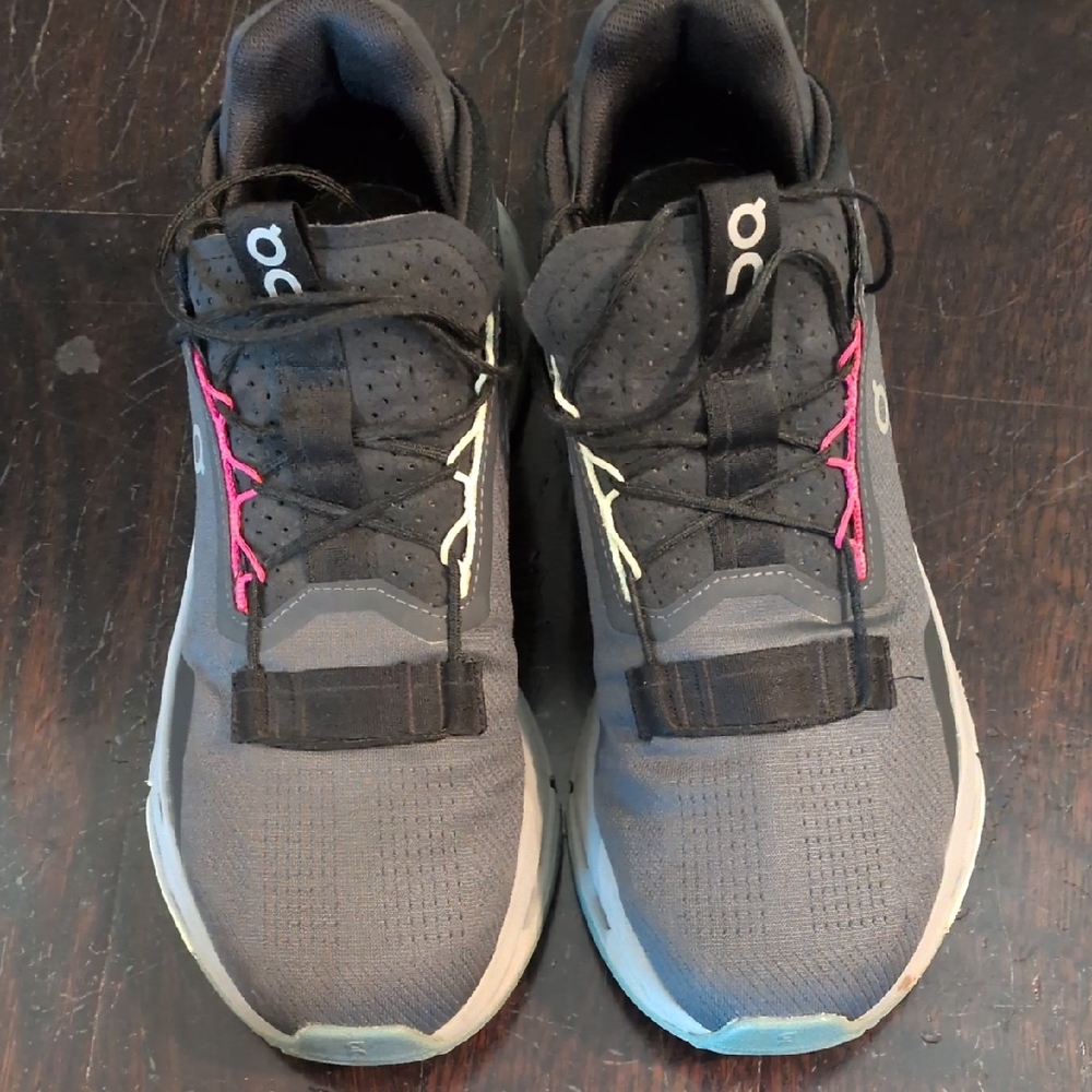 On Running Charcoal Sneakers with Pink and White Highlights